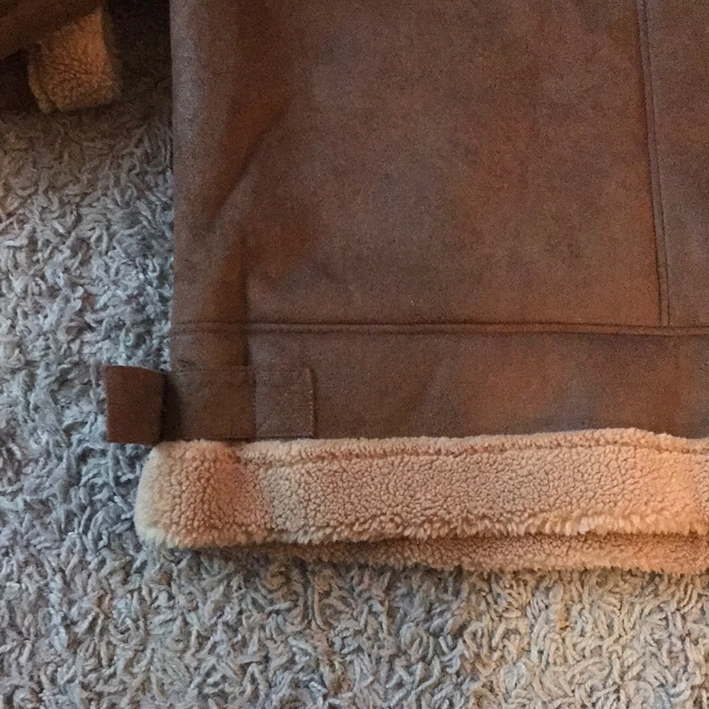Shearling Jacket 🔥🔥🔥 - Picture 4 of 4